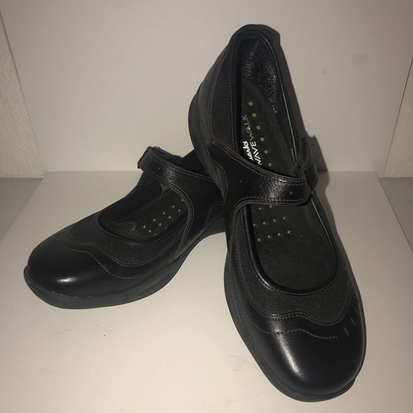 clarks wave cruise shoes